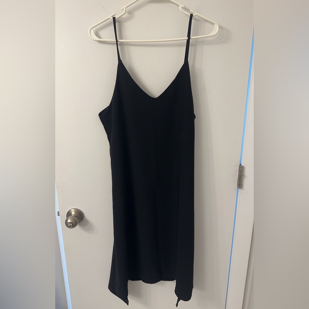 Summer v neck black dress cool feeling material